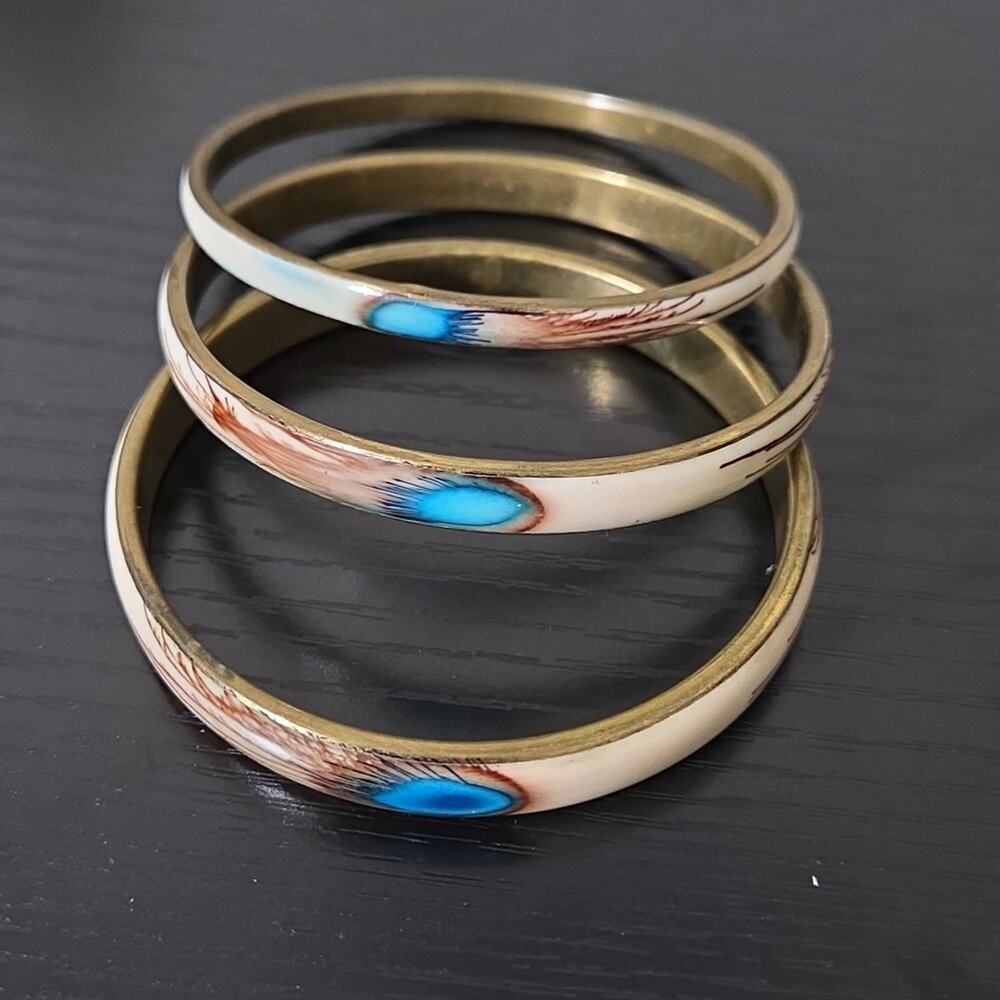 Vintage Lot‎ Of 3 Bangle Bracelet Cream Blue Peacock Feather Brass Tone Boho